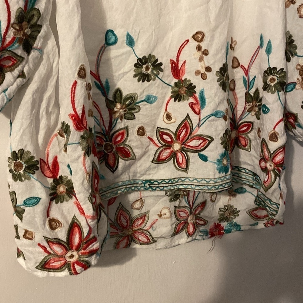 Blouse - Picture 3 of 5